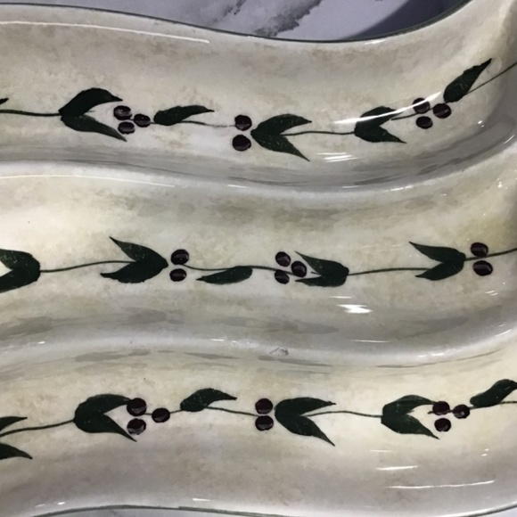 Vintage Oneida Oliveto Olive Hand Painted Three Sections Platter Tray 7 1/4 - Picture 2 of 5